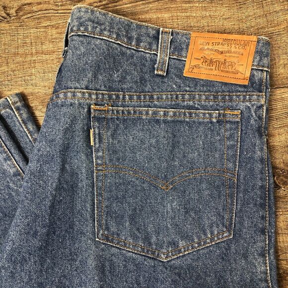 Levi's 549 Vintage Relaxed Fit Jeans Men's Size 42 x 30 Gold Tag *IRREGULAR - Picture 2 of 12
